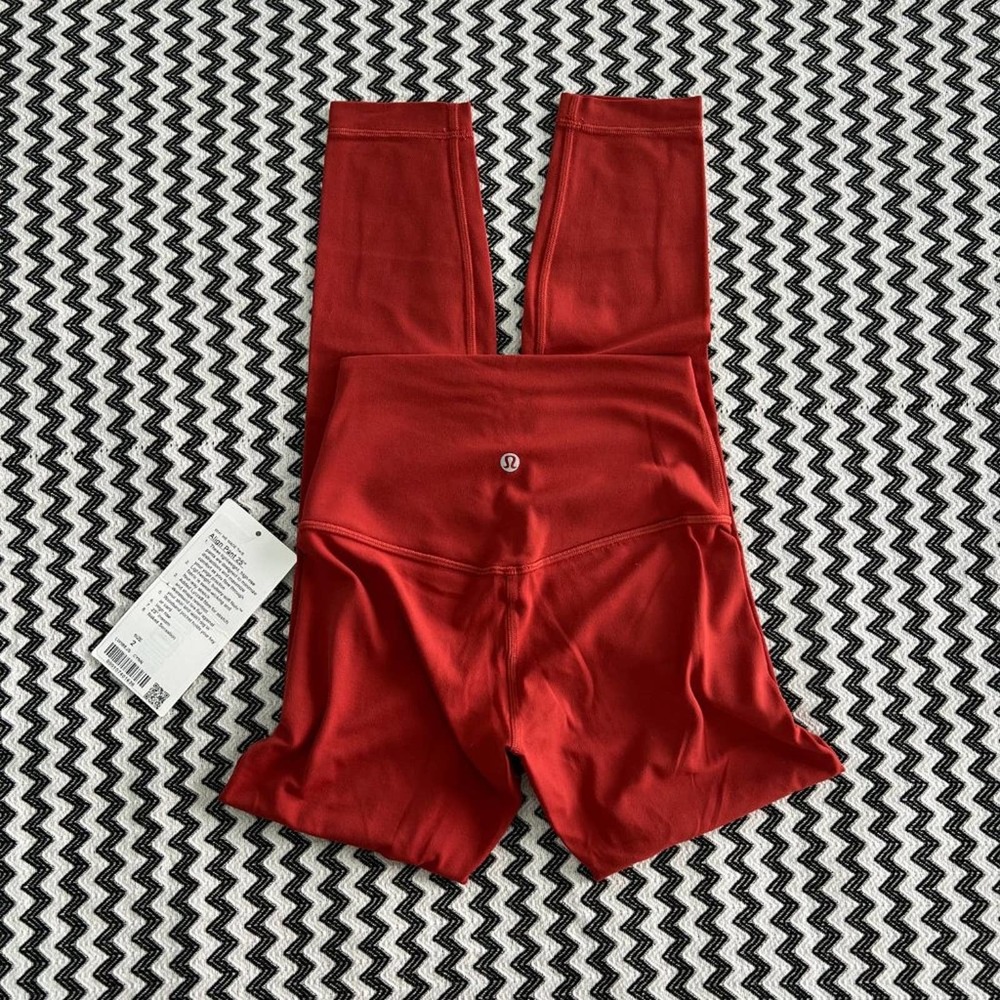 NWT Cayenne Align Pant 25" - Picture 3 of 8